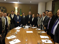 Grupo dos Ferreira Gomes aceita convite do PDT