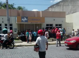 Vigilante é morto a tiros em assalto aos Correios em Quixadá