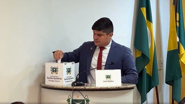 Reeleito para terceiro mandato de presidente, Joel Barroso foi votado por todos os vereadores de Santa Quitéria