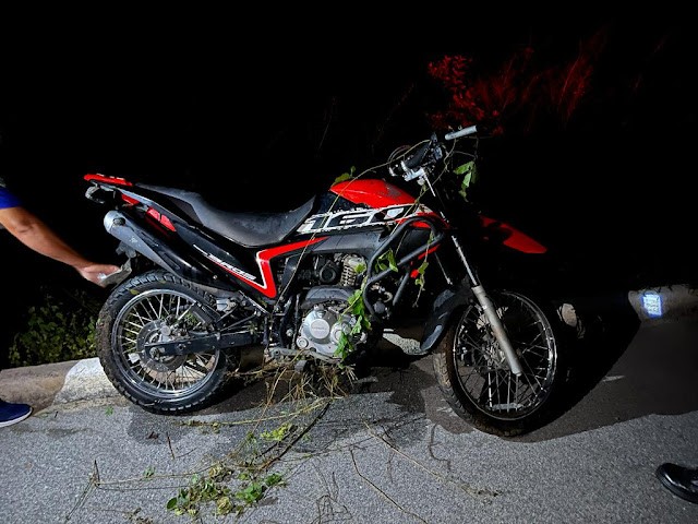 Jovem de 22 anos morre em acidente de moto na CE-176 em Santa Quitéria