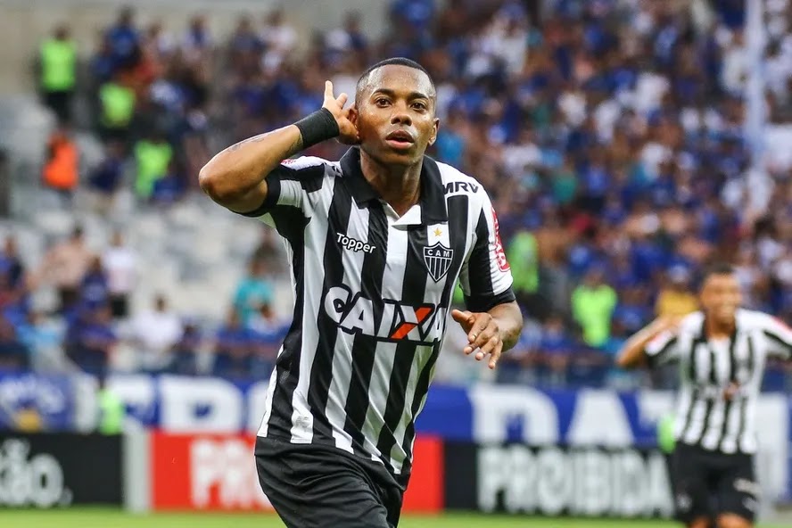 STJ rejeita pedido da defesa e destrava análise para que Robinho cumpra pena no Brasil por estupro na Itália