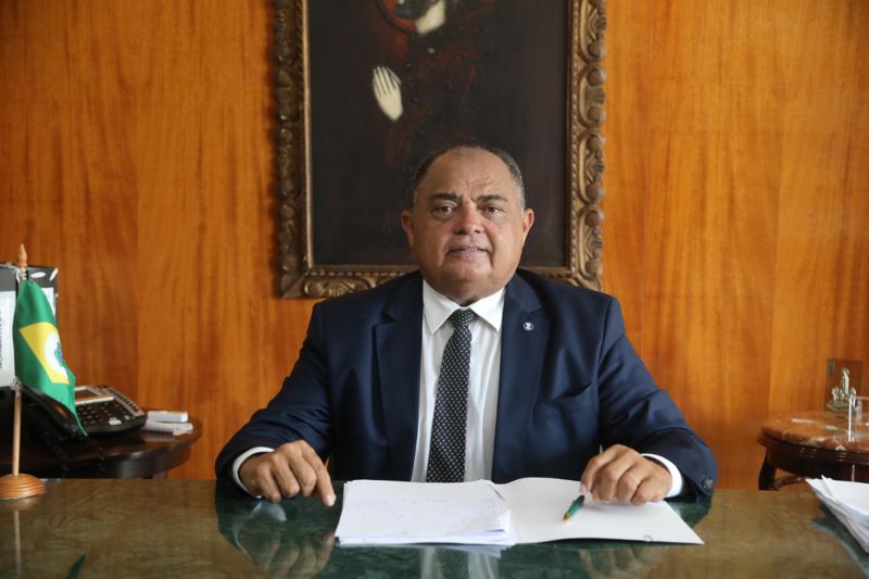 Desembargador cearense Teodoro Silva Santos é nomeado por Lula novo ministro do STJ