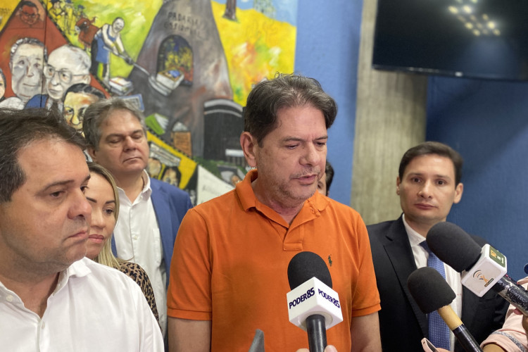 Com duas vitórias na Justiça, Cid diz que houve fraude no PDT e fala em 'atos na calada da noite'