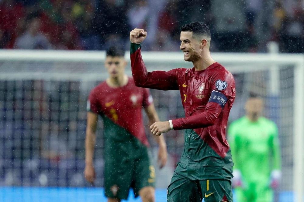 Cristiano Ronaldo alcança marca de 200 jogos com a camisa da seleção de  Portugal