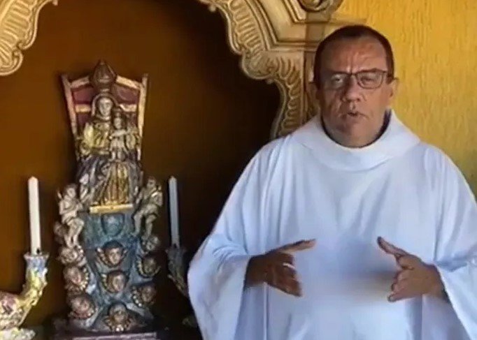 Padre desviou milhões e tinha imóveis de luxo com arte sacra, diz MP
