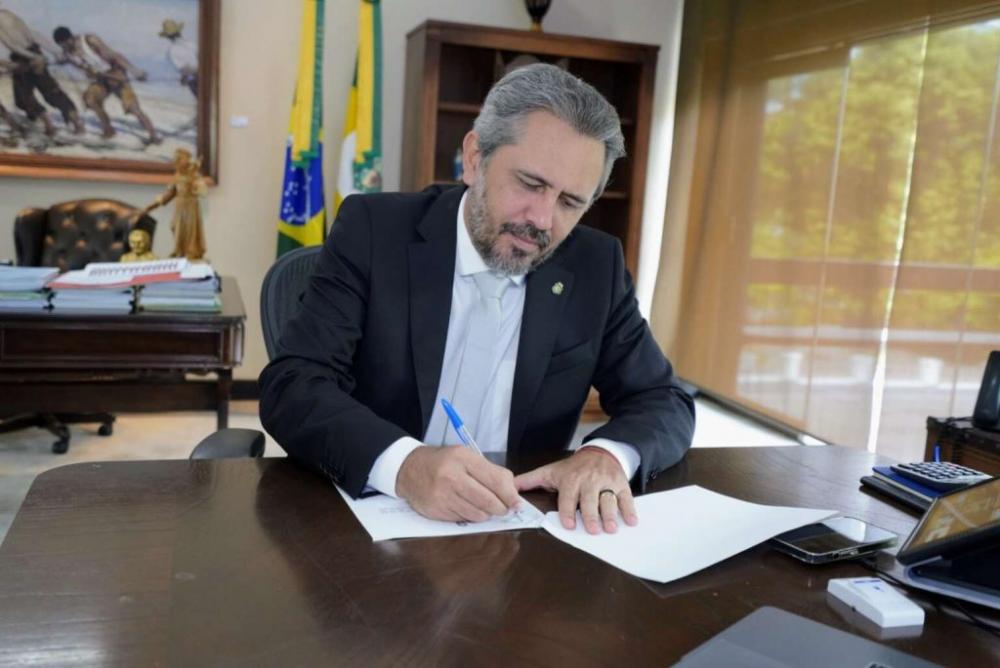 Governador do Ceará sanciona lei para nova Agência de Fomento e reforça investimentos no microcrédito