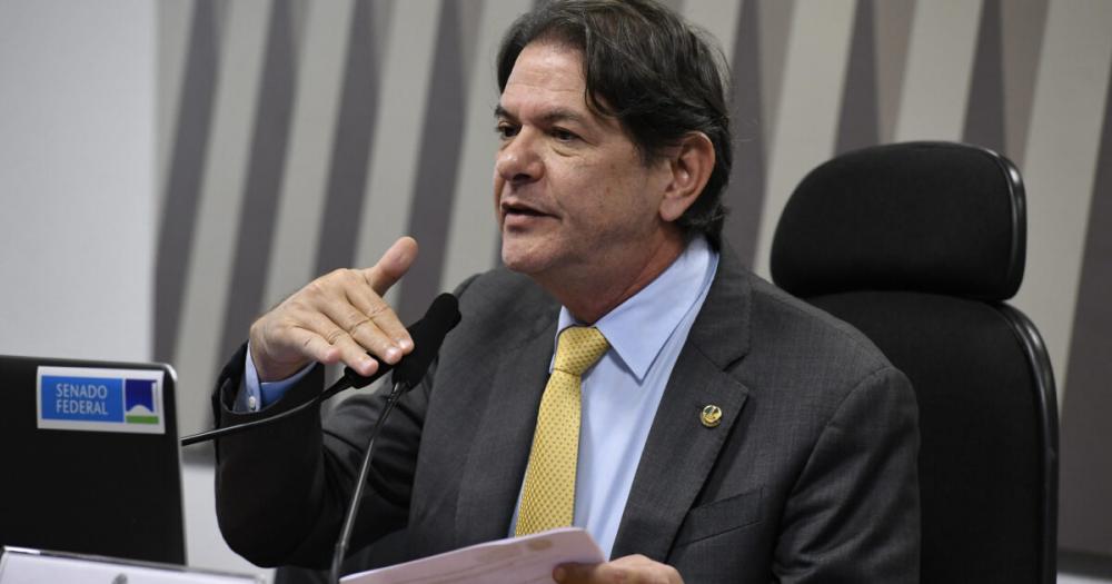 Grupo político de Cid Gomes decide sobre destino do novo partido
