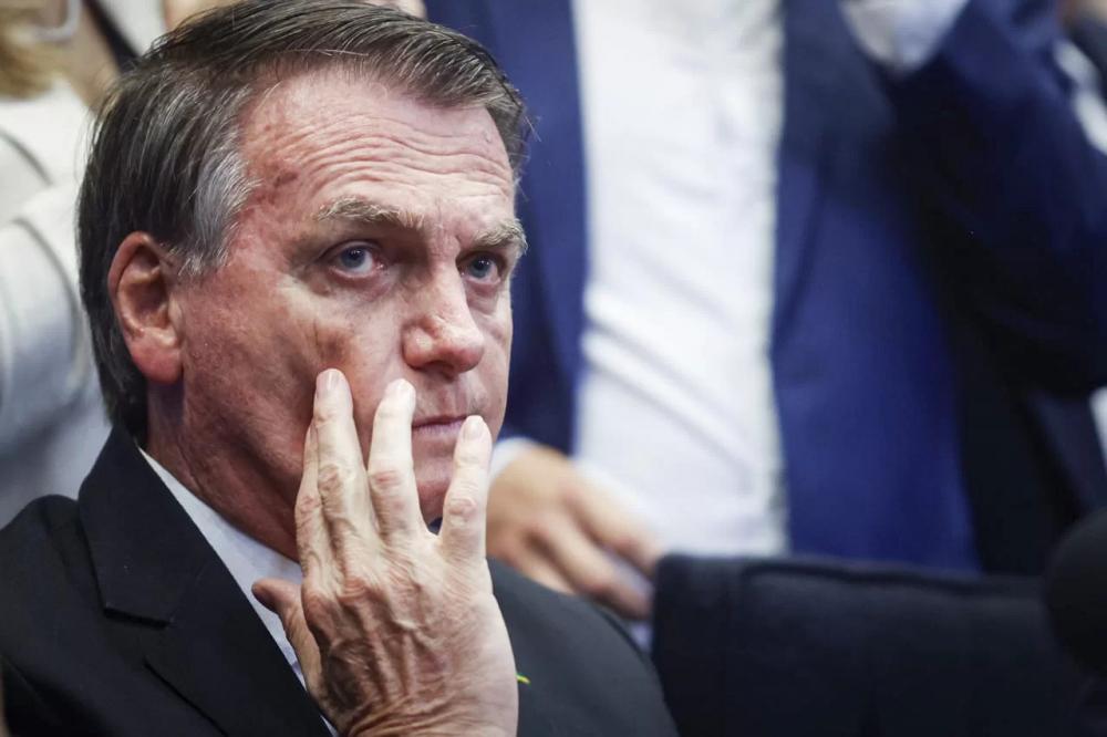 PF intima Bolsonaro para depor em caso sobre susposto plano de golpe