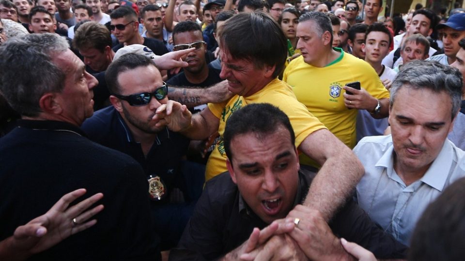 Juiz manda submeter esfaqueador de Bolsonaro a tratamento psiquiátrico