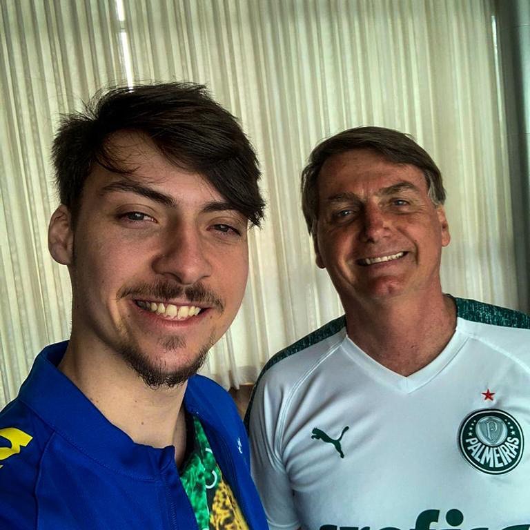 MPDF denuncia Jair Renan, filho de Bolsonaro, por lavagem de dinheiro