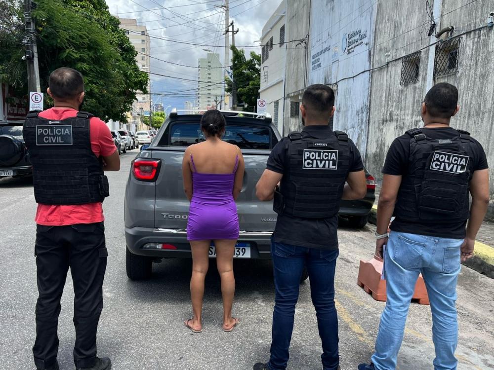 Polícia Civil captura mulher envolvida em morte de adolescente em Santa Quitéria