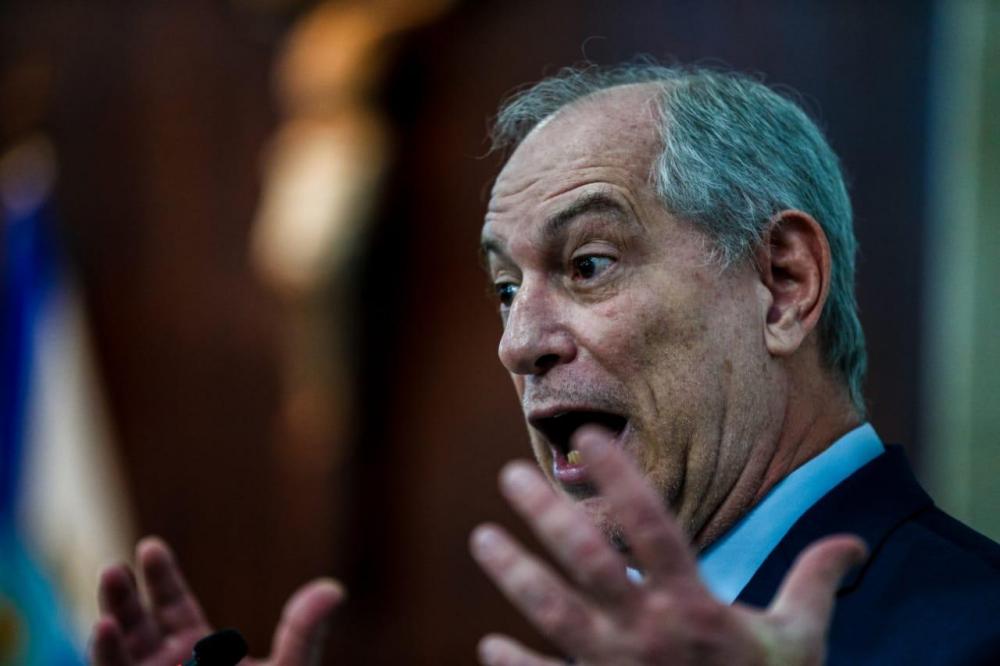 Os ataques de Ciro a Camilo favorecem aos aliados ou adversários do ex-ministro?