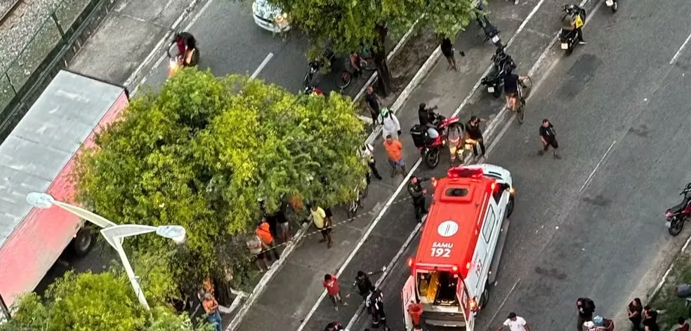 Adolescente morre dois dias após aniversário em acidente com motocicleta, no Ceará