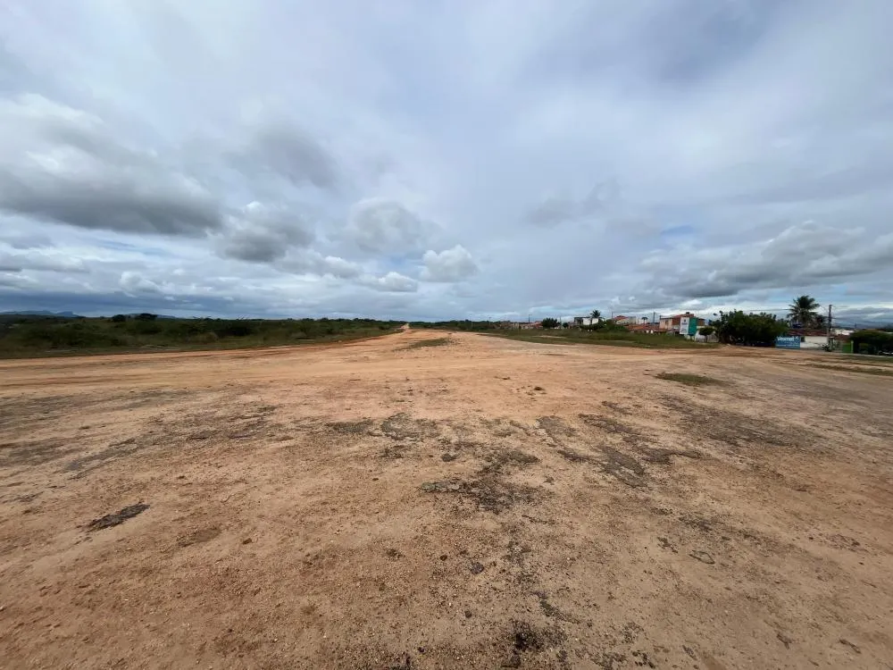Escola Júlia Catunda passará para tempo integral e novo prédio será construído no bairro Flores