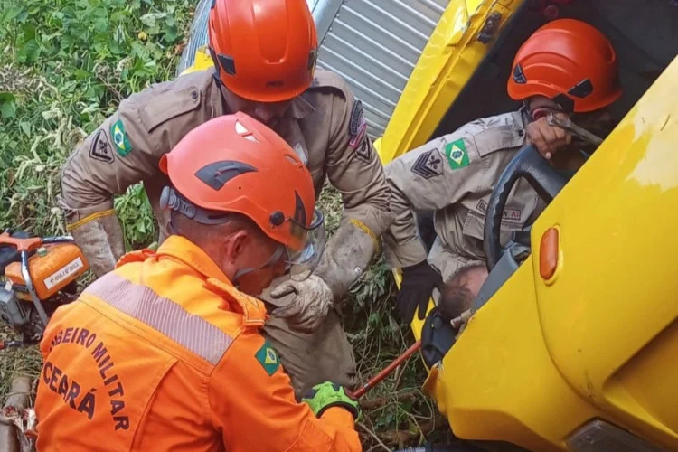 Divulgação/Bombeiros