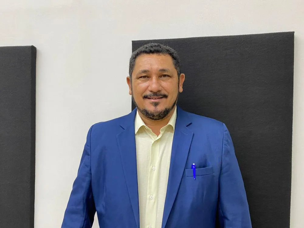 Pastor Ximenes nega desistência e afirma "situações desconfortáveis" com o Novo: não aceitou ser vice