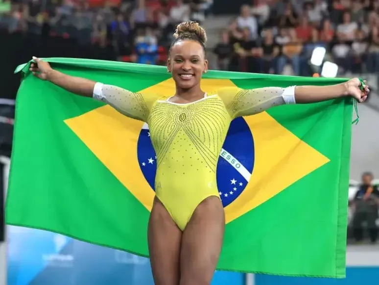 Rebeca Andrade conquista prata da ginástica artística geral de Paris-2024 