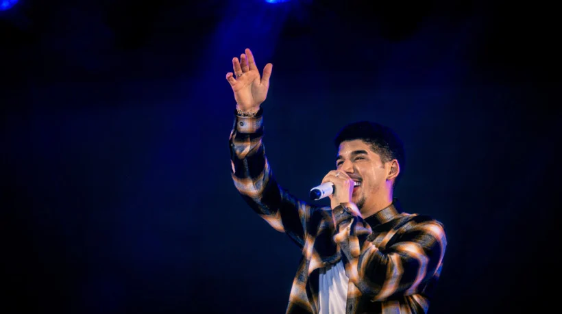 Zé Vaqueiro sofre acidente de carro a caminho de Alhandra, na Paraíba 