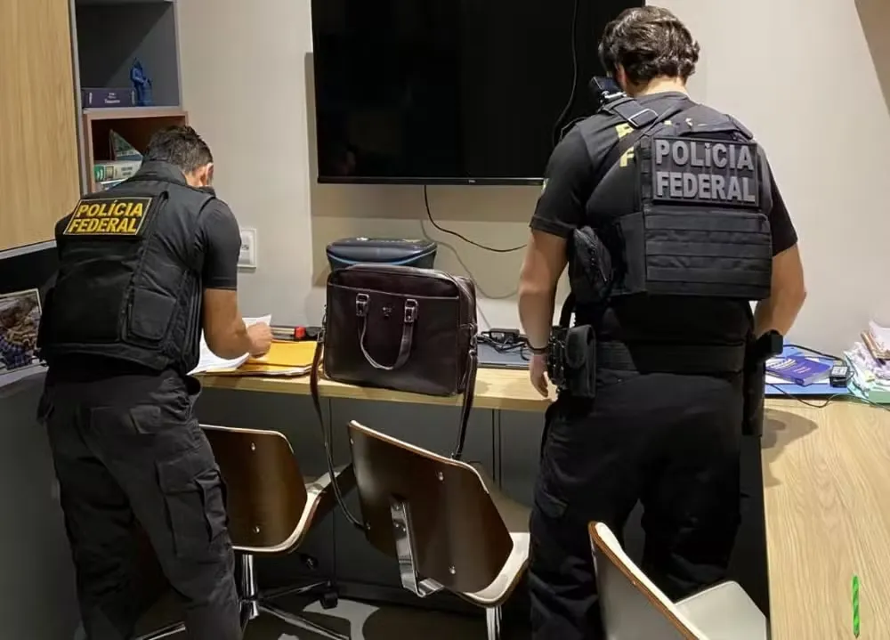 Advogado é alvo da Polícia Federal por fraudar benefícios do INSS no Ceará