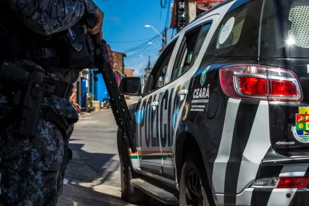 Adolescente é apreendida por suspeita de matar a facadas idosa de 71 anos no interior do Ceará