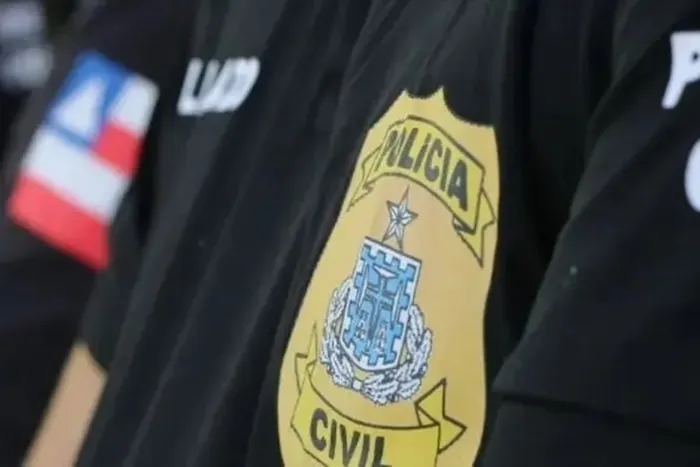 Mãe que envenenou filhas teria dívidas de jogos on-line