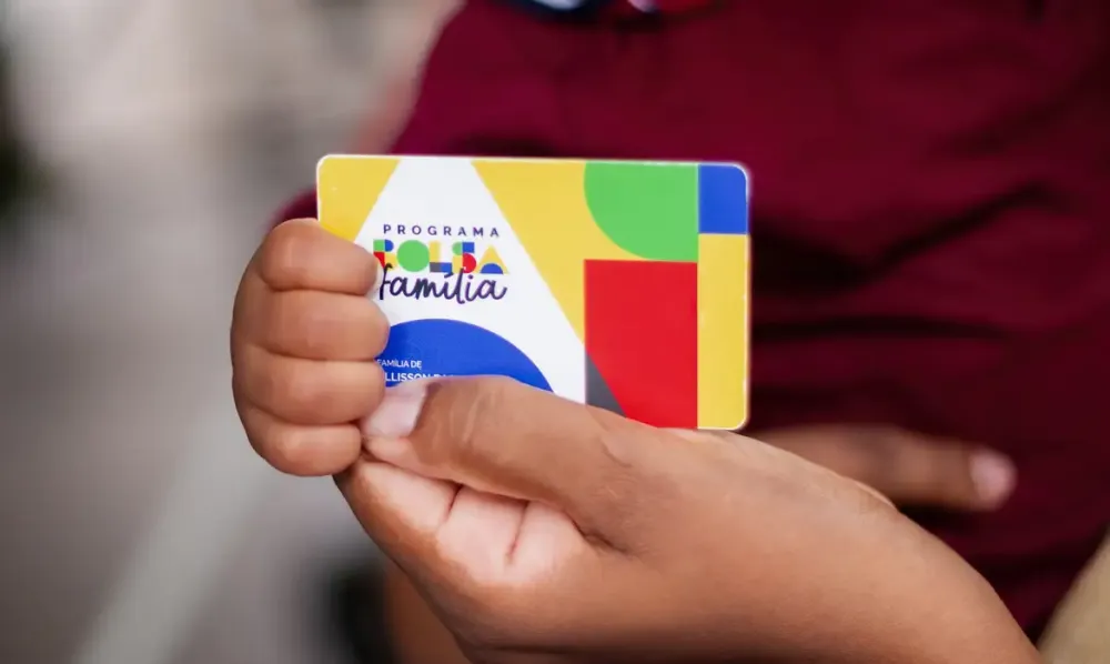 Apostas online: governo analisa dados e pode proibir o uso do cartão do Bolsa Família para bets