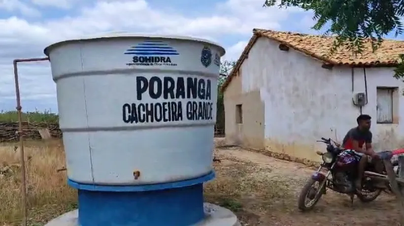 Prefeito tenta retirar poço de comunidade onde adversário teve mais votos e MPCE é acionado