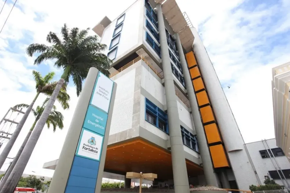 Duas mulheres são hospitalizadas após serem baleadas durante tentativa de assalto no Ceará