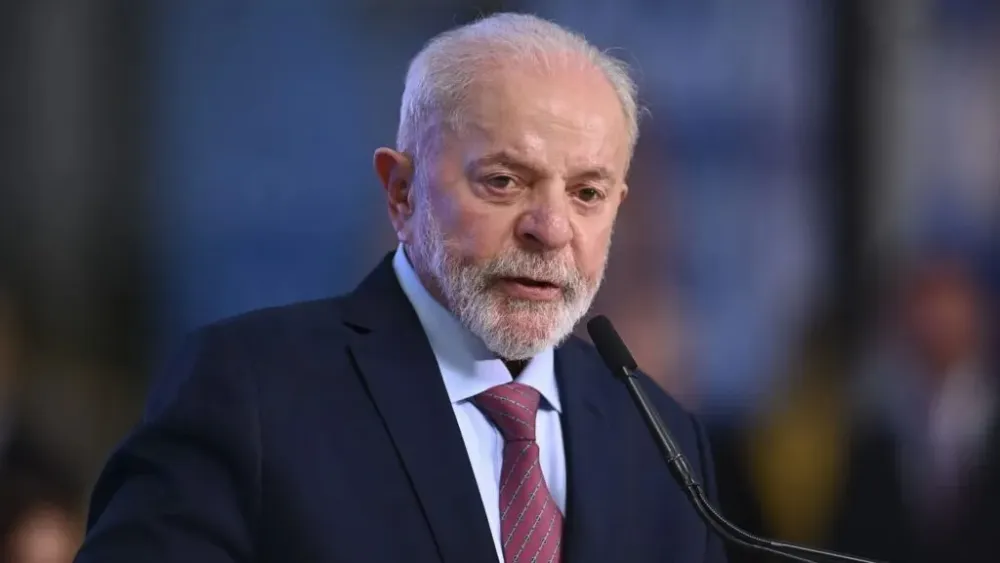 Lula antecipa pronunciamento de Natal para esta segunda-feira (23)