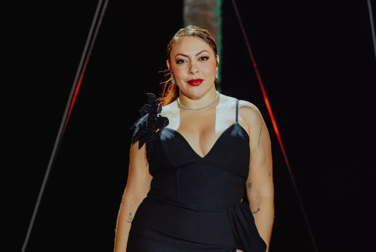 Cantora de forró Laninha Show é sequestrada com a família após apresentação em Fortaleza; dois são presos