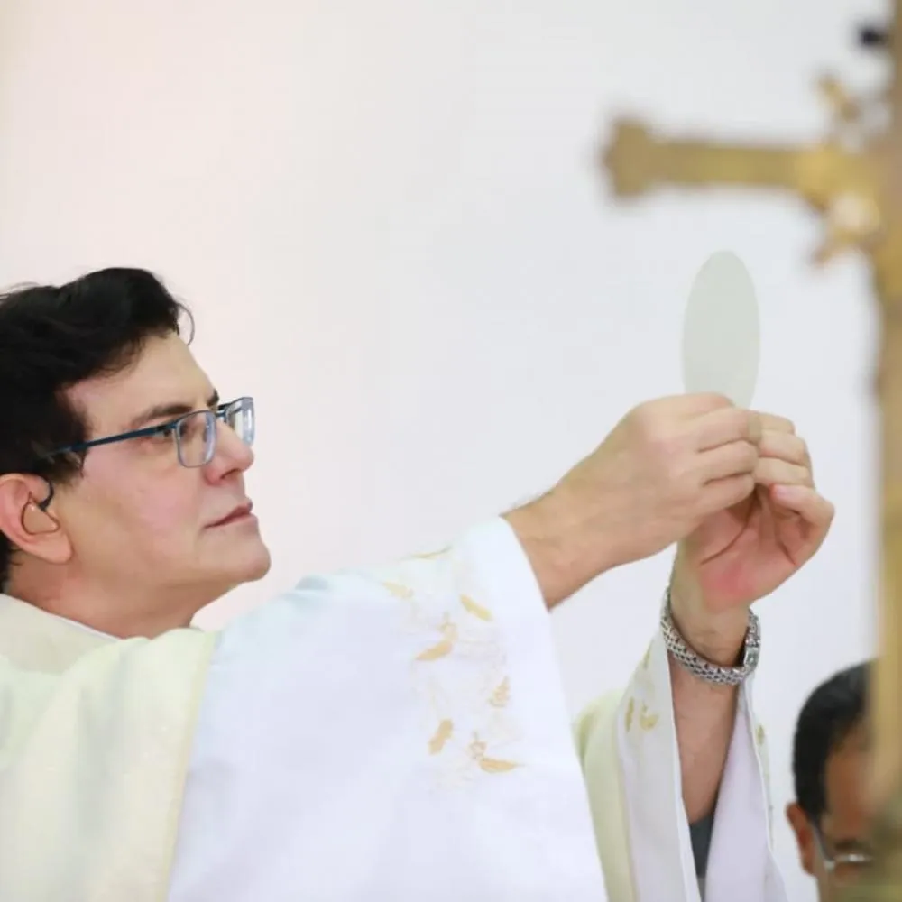 É tempo de conversão, de voltar-se ao Senhor e só a Ele servir