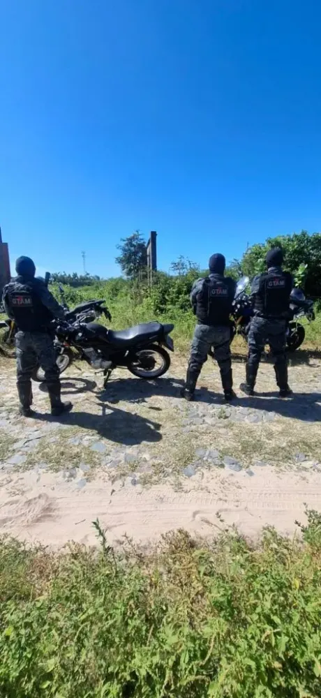 Família é feita refém durante lazer em Fortaleza e tem motocicleta levada por assaltante