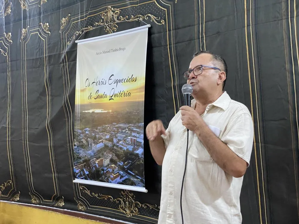 Escritor Aécio Braga lança seu sétimo livro, “Os Heróis Esquecidos de Santa Quitéria”