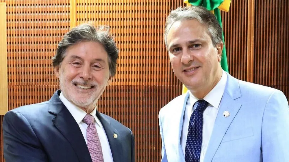 Eunício afirma que Camilo Santana é alternativa do PT para 2026 caso Lula não dispute reeleição