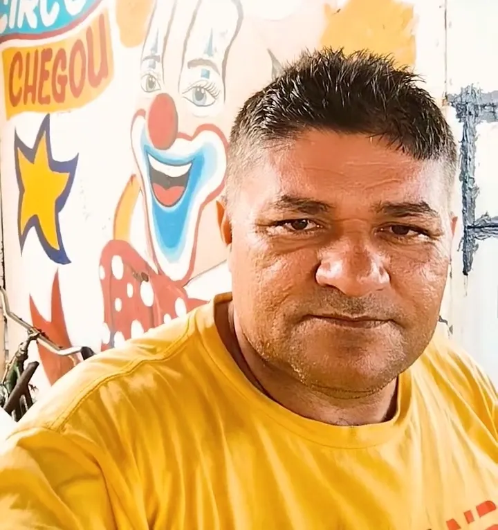Proprietário de circo que se apresentou em Santa Quitéria, palhaço morre à espera de UTI; família implorou por transferência e acusa hospital de negligência