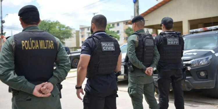 Com uso do reconhecimento facial, homem com mandado de prisão em aberto é preso em festejos no Ceará