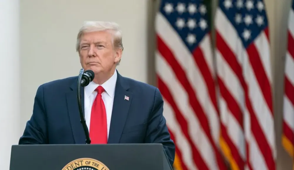 Após reação brasileira, Trump diz que deve conversar com Lula sobre tarifa de 50%
