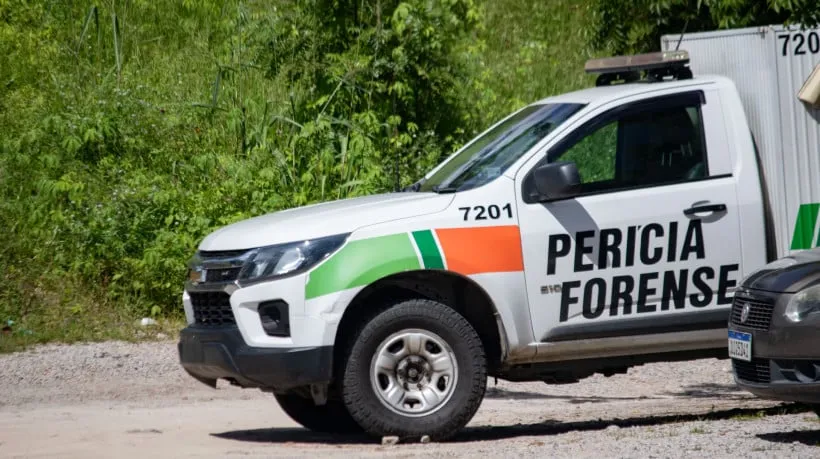 Mulher é morta a facadas no Ceará; companheiro é suspeito