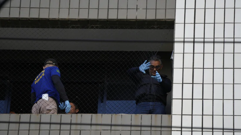Criança de 10 anos morre ao cair do quarto andar de prédio em Fortaleza