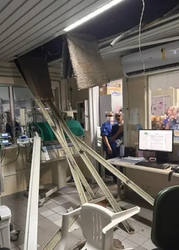 Teto desaba em sala de UTI neonatal da Maternidade-Escola em Fortaleza