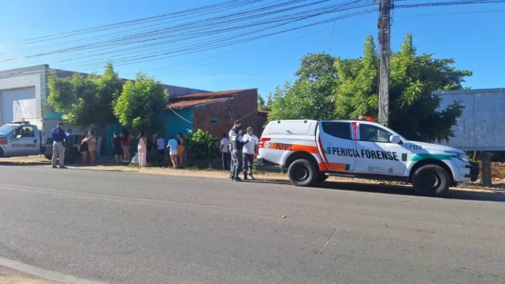 Criminoso invade bar e mata mulher a tiros no Ceará