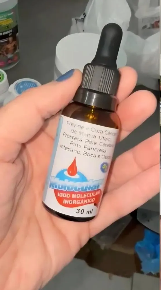 Homem é preso por “falsa cura do câncer e descontaminar vacina de Covid”