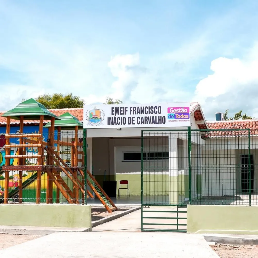 Nova Russas inaugura nova estrutura da escola EMEIF Francisco Inácio de Carvalho