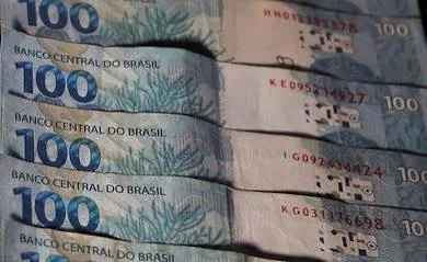 Inep convoca 49 mil certificadores do Enem; remuneração pode chegar a R$ 864 por dia