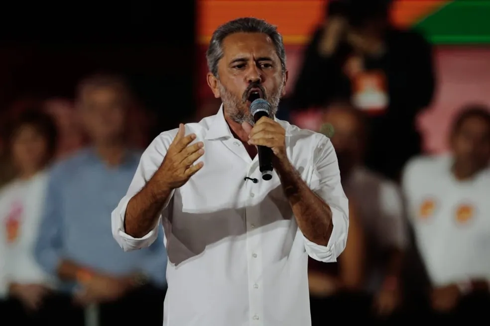 Quaest no Ceará: 49% aprovam e 38% desaprovam governo de Elmano de Freitas