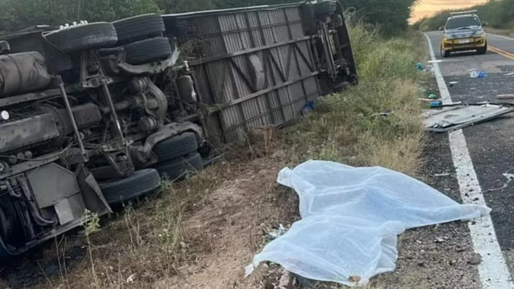 MPCE denuncia motorista por homicídio culposo após acidente com time de basquete de Tauá