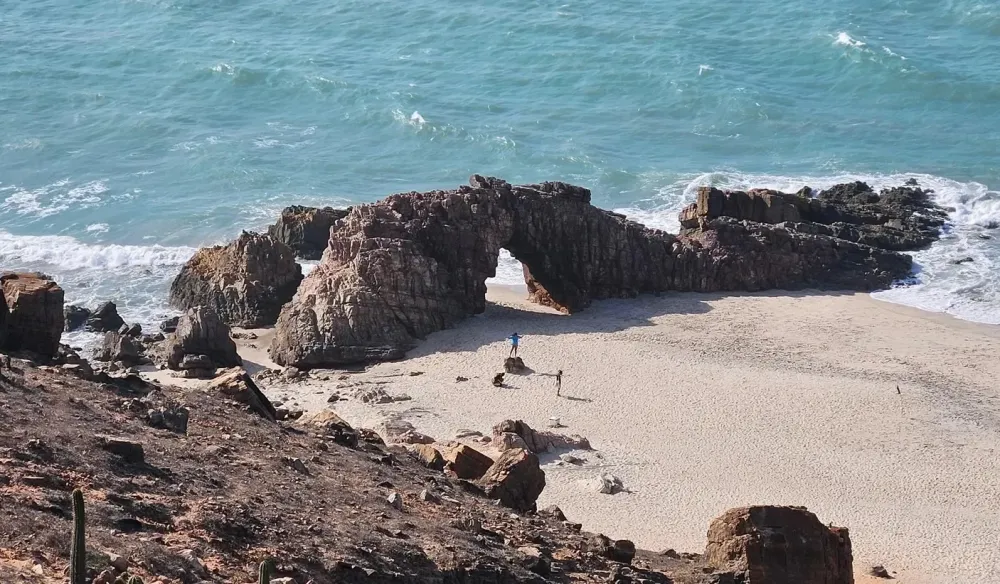 TRF-5 mantém decisão que impede cobrança para acesso à Vila de Jericoacoara, no Cear