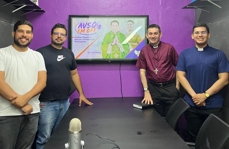 Podcast AVSQ em Off #61 - Padres Domício Morais e Francisco Welington